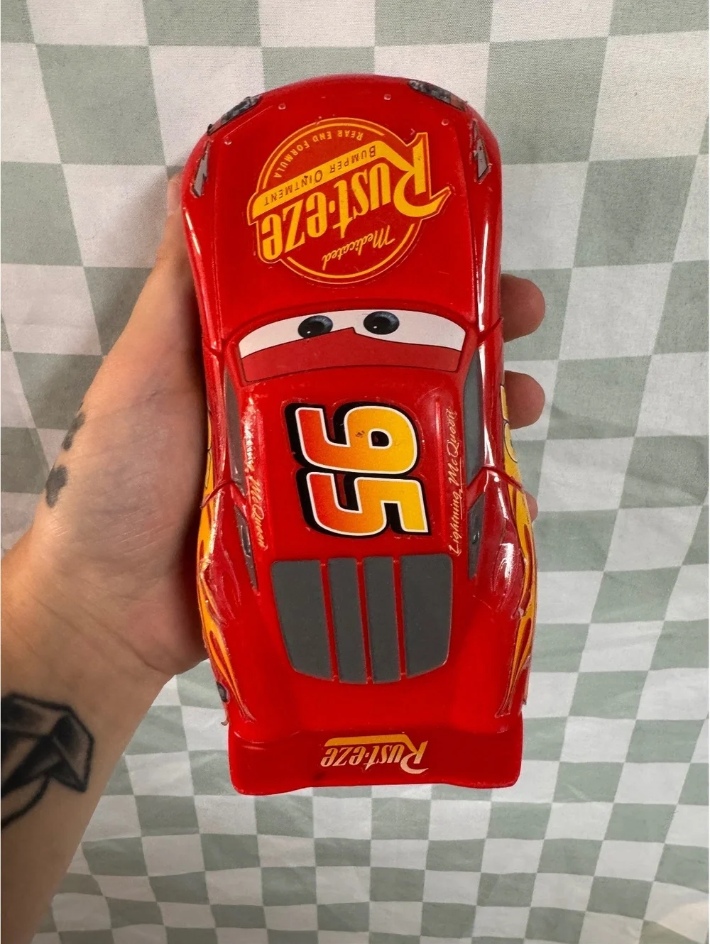 Disney Pixar Cars Lightning McQueen Toy Car